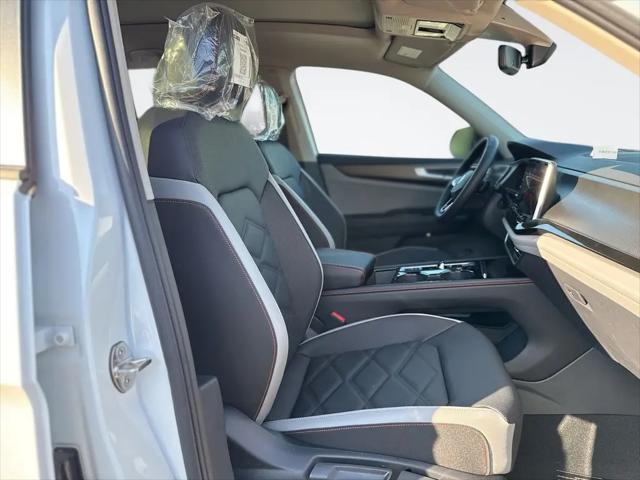 2026 Volkswagen Atlas Peak Edition