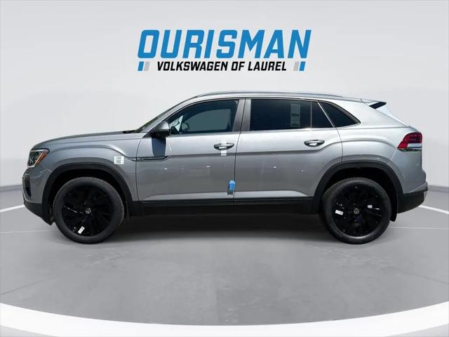 2026 Volkswagen Atlas Cross Sport SE with Technology
