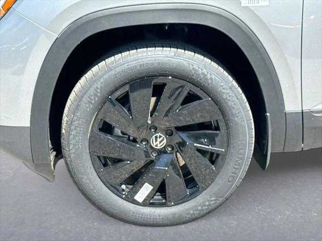2026 Volkswagen Atlas Cross Sport SE with Technology