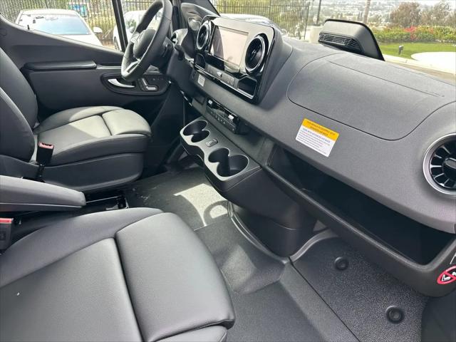2026 Mercedes-Benz Sprinter 2500 High Roof 4-Cyl Diesel HO