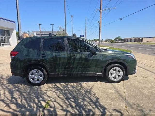 2023 Subaru Forester Base