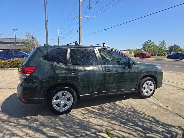 2023 Subaru Forester Base