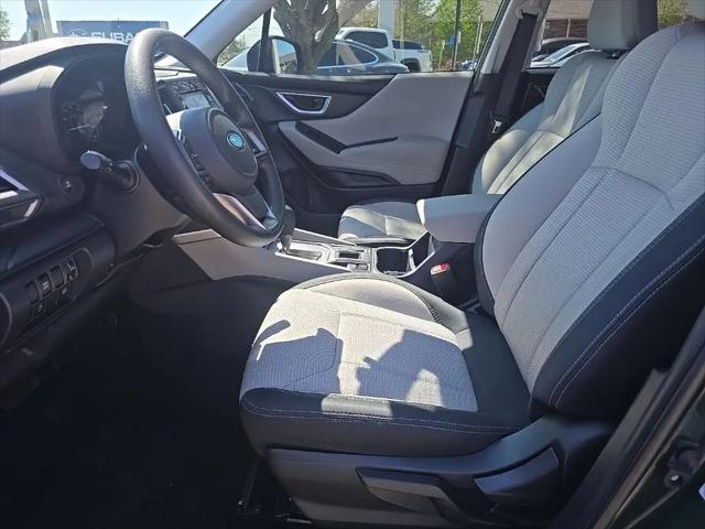 2023 Subaru Forester Base