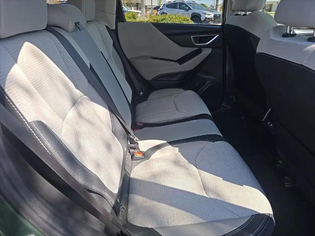 2023 Subaru Forester Base