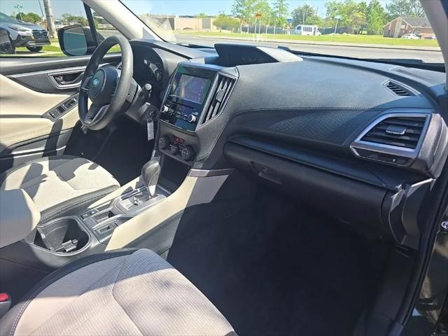 2023 Subaru Forester Base