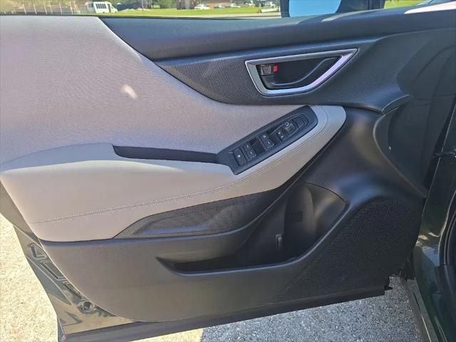 2023 Subaru Forester Base