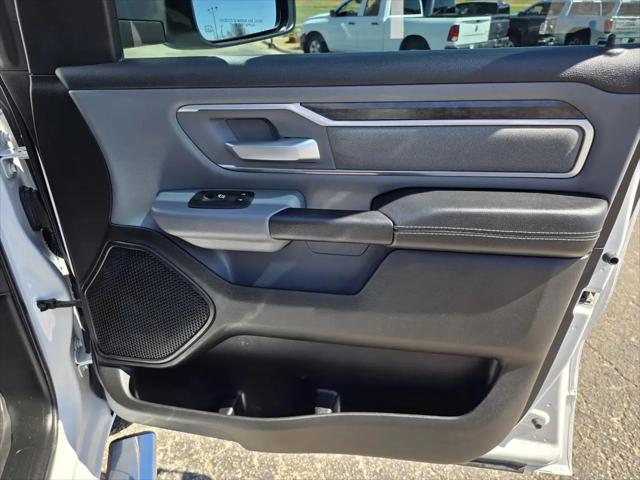 2022 Ram 1500 Big Horn Crew Cab 4x4 6'4" Box