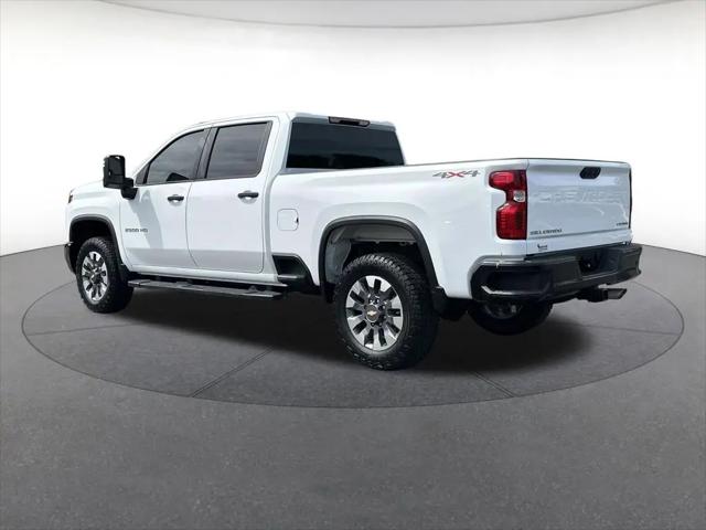 2024 Chevrolet Silverado 2500HD 4WD Crew Cab Standard Bed Custom