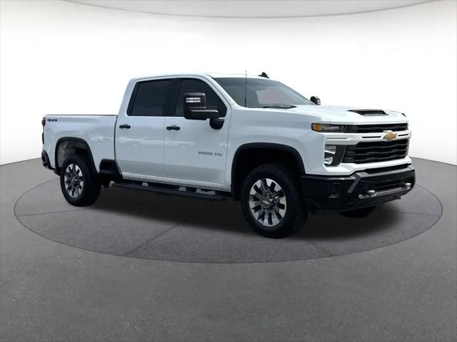 2024 Chevrolet Silverado 2500HD 4WD Crew Cab Standard Bed Custom