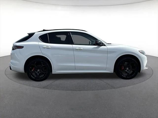 2025 Alfa Romeo Stelvio Special Edition Tributo Italiano AWD