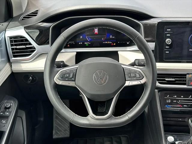 2025 Volkswagen Taos 1.5T SE