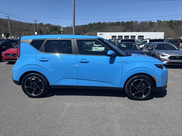 2023 Kia Soul EX