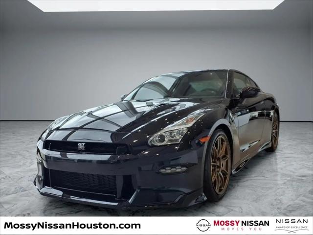 2024 Nissan GT-R T-spec Dual-clutch 6-Speed Transmission
