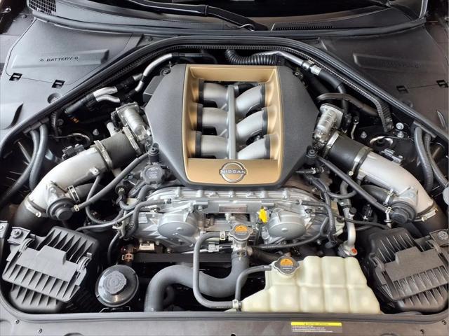 2024 Nissan GT-R T-spec Dual-clutch 6-Speed Transmission