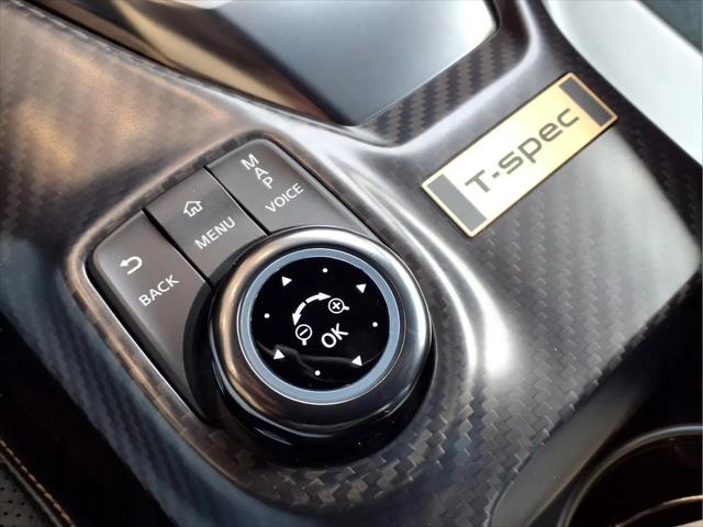 2024 Nissan GT-R T-spec Dual-clutch 6-Speed Transmission