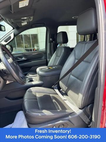 2022 Chevrolet Suburban 4WD RST