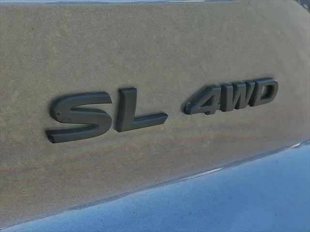 2023 Nissan Pathfinder SL 4WD