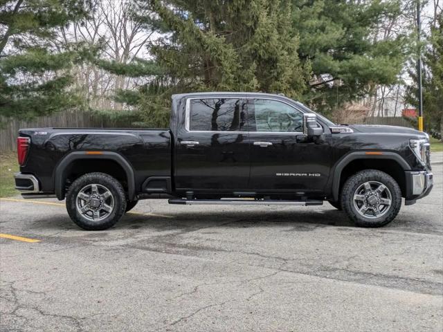 2026 GMC Sierra 2500HD Crew Cab, Standard Bed, SLT, 4WD