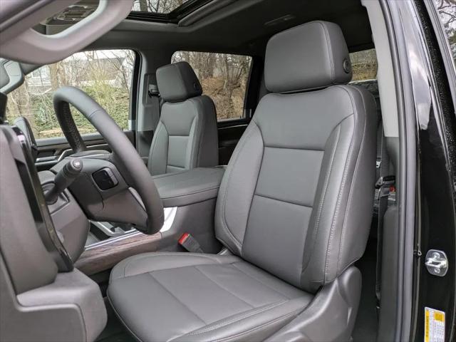 2026 GMC Sierra 2500HD Crew Cab, Standard Bed, SLT, 4WD