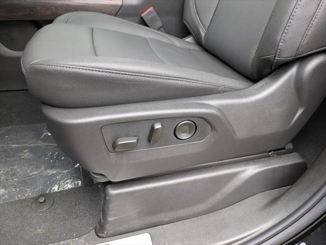 2026 GMC Sierra 2500HD Crew Cab, Standard Bed, SLT, 4WD
