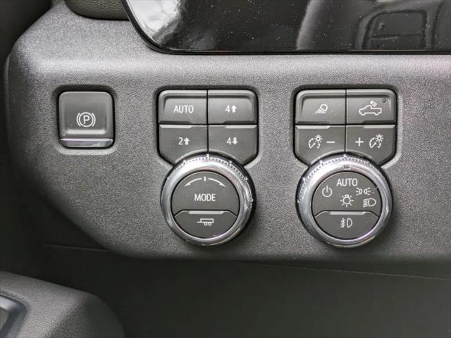 2026 GMC Sierra 2500HD Crew Cab, Standard Bed, SLT, 4WD