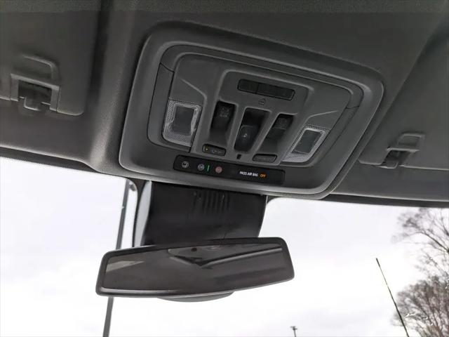 2026 GMC Sierra 2500HD Crew Cab, Standard Bed, SLT, 4WD