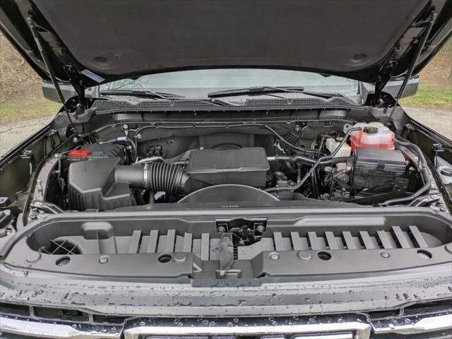 2026 GMC Sierra 2500HD Crew Cab, Standard Bed, SLT, 4WD
