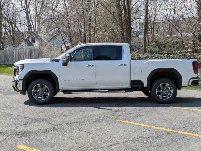 2026 GMC Sierra 2500HD Crew Cab, Standard Bed, SLT, 4WD
