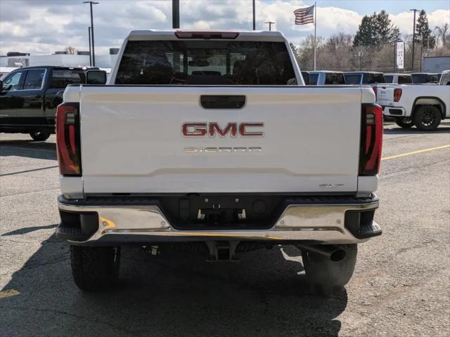 2026 GMC Sierra 2500HD Crew Cab, Standard Bed, SLT, 4WD