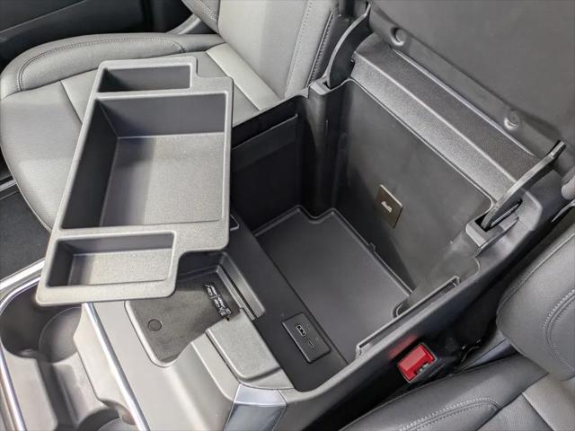 2026 GMC Sierra 2500HD Crew Cab, Standard Bed, SLT, 4WD
