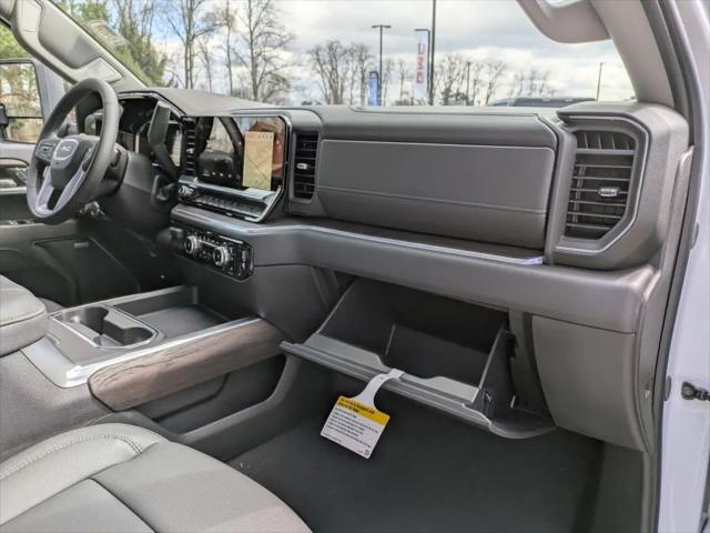 2026 GMC Sierra 2500HD Crew Cab, Standard Bed, SLT, 4WD