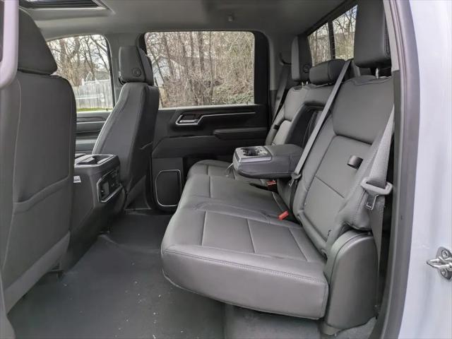 2026 GMC Sierra 2500HD Crew Cab, Standard Bed, SLT, 4WD