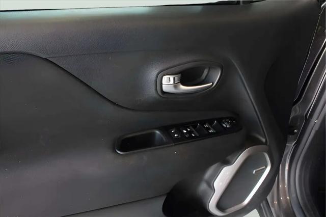 2021 Jeep Renegade Latitude FWD
