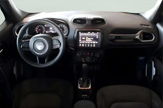 2021 Jeep Renegade Latitude FWD