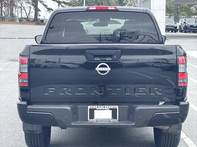 2025 Nissan Frontier Crew Cab SV 4x2
