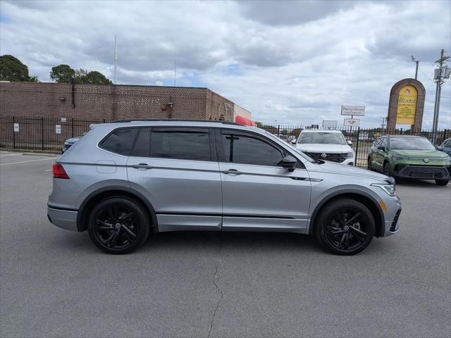 2024 Volkswagen Tiguan 2.0T SE R-Line Black
