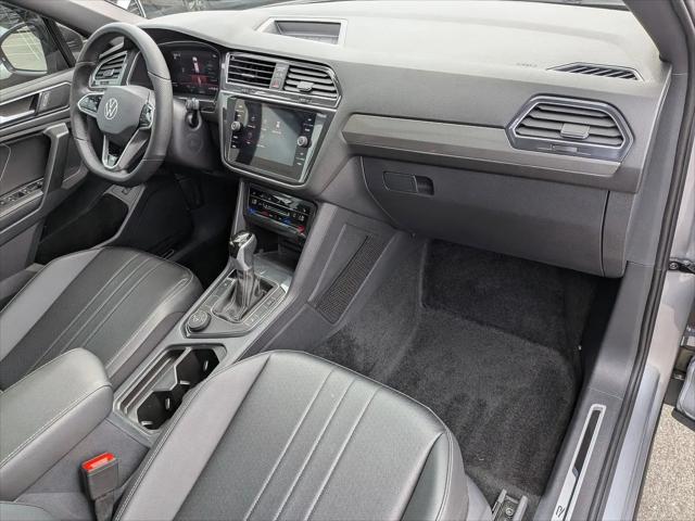 2024 Volkswagen Tiguan 2.0T SE R-Line Black