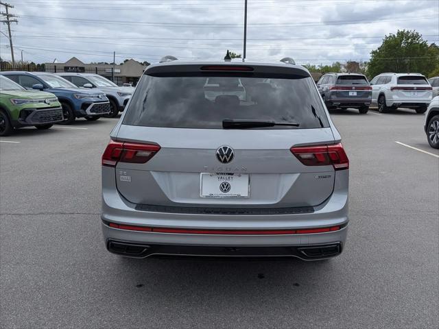 2024 Volkswagen Tiguan 2.0T SE R-Line Black