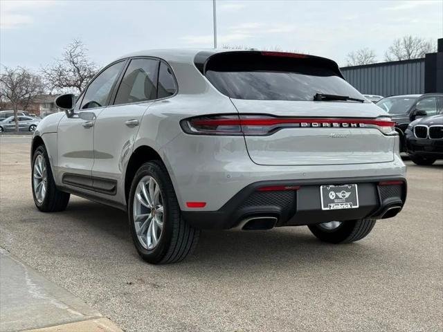 2025 Porsche Macan Macan