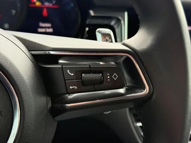 2025 Porsche Macan Macan