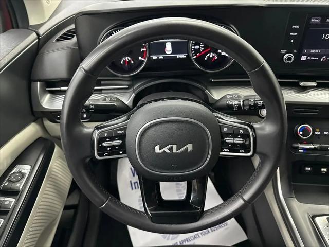 2024 Kia Carnival MPV LX Seat Package