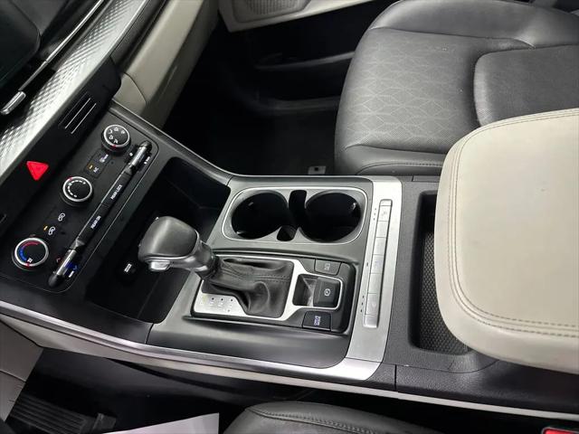 2024 Kia Carnival MPV LX Seat Package