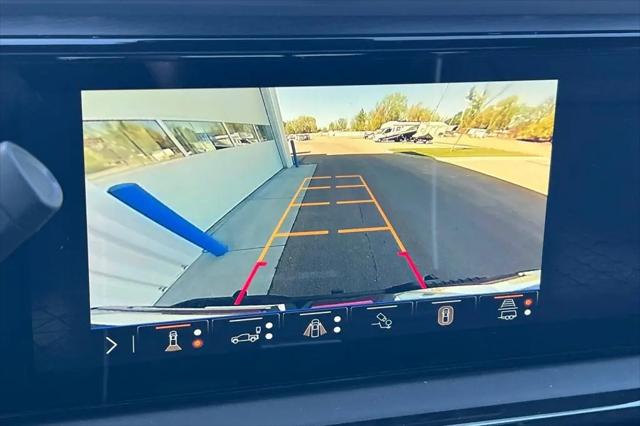 2026 GMC Sierra 2500HD Crew Cab, Standard Bed, AT4X, 4WD