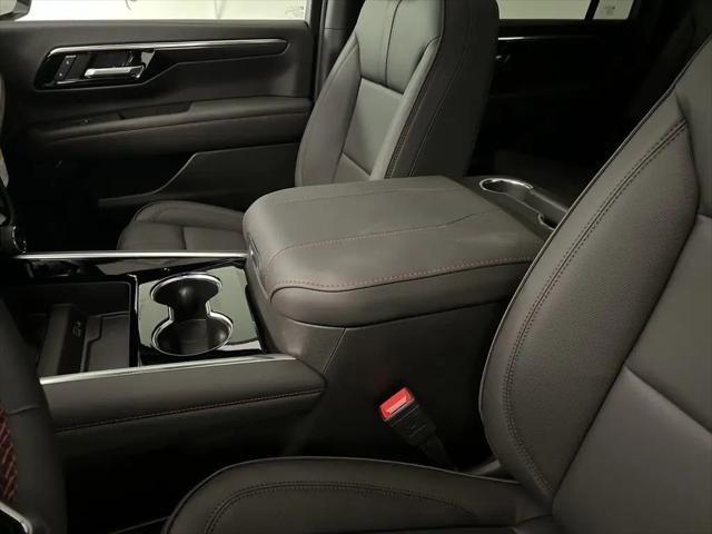 2026 Chevrolet Suburban RST, 4WD