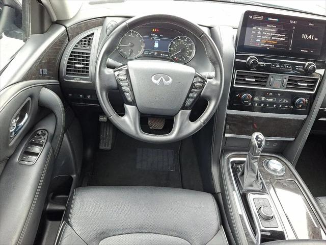 2024 INFINITI QX80 LUXE AWD