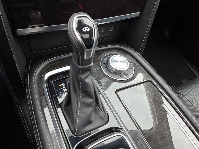 2024 INFINITI QX80 LUXE AWD