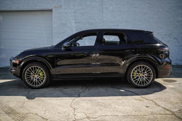 2023 Porsche Cayenne E-Hybrid Platinum Edition