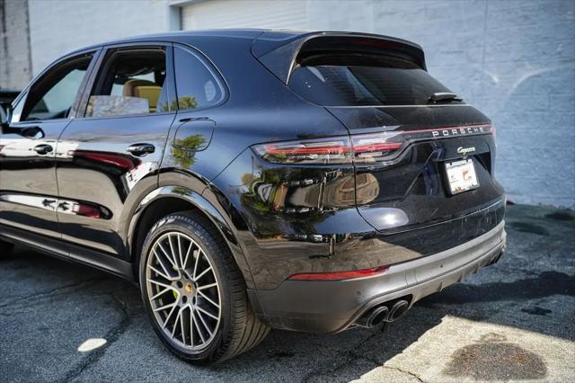 2023 Porsche Cayenne E-Hybrid Platinum Edition