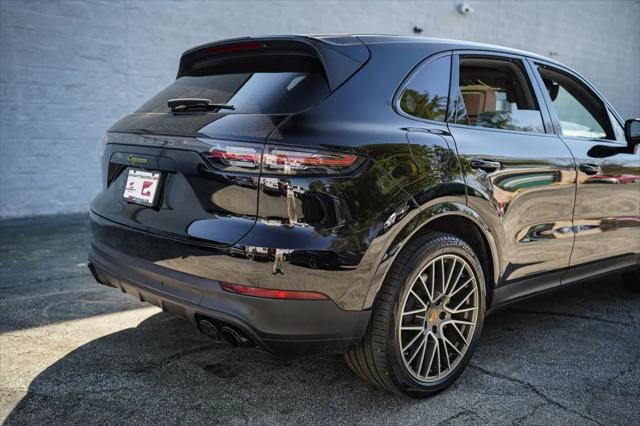 2023 Porsche Cayenne E-Hybrid Platinum Edition