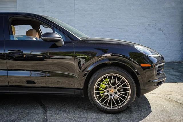 2023 Porsche Cayenne E-Hybrid Platinum Edition